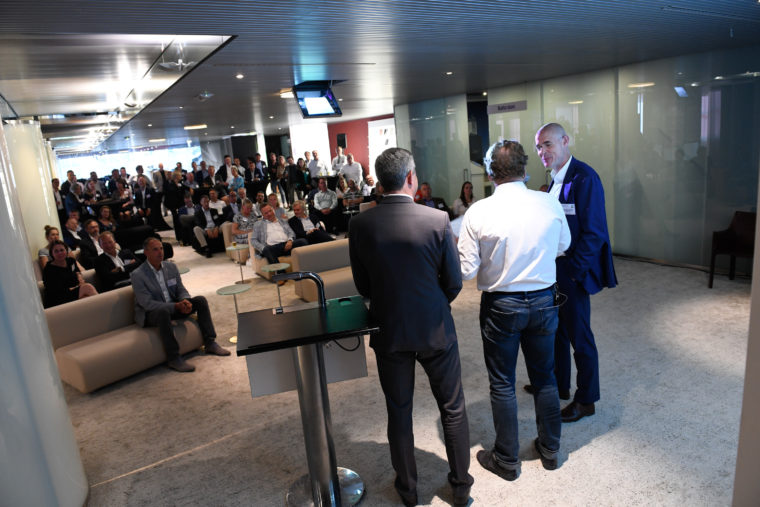 04 Vrienden van het CHIO Hunter Douglas 06 18 19 8265