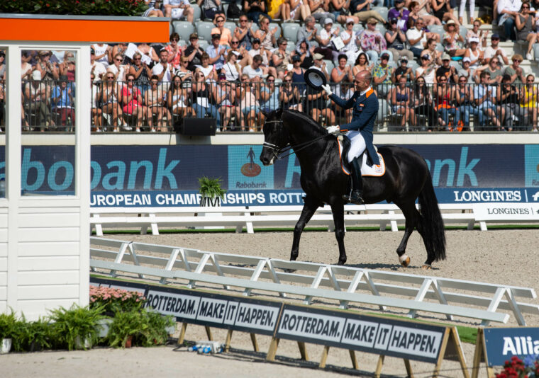 DV Hans Peter Minderhoud Glock s Dream Boy N O P NED kur op muziek DV 03692