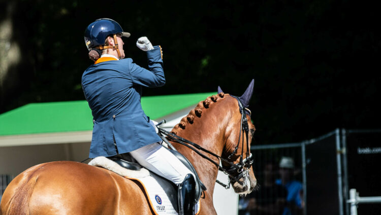 DV Sanne Voets Demantur RS2 N O P NED paradressuur DV 03218