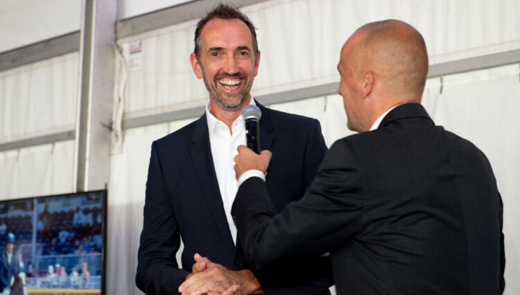 ML ontvangst gasten bestuur en contractondertekening KNHS 3842